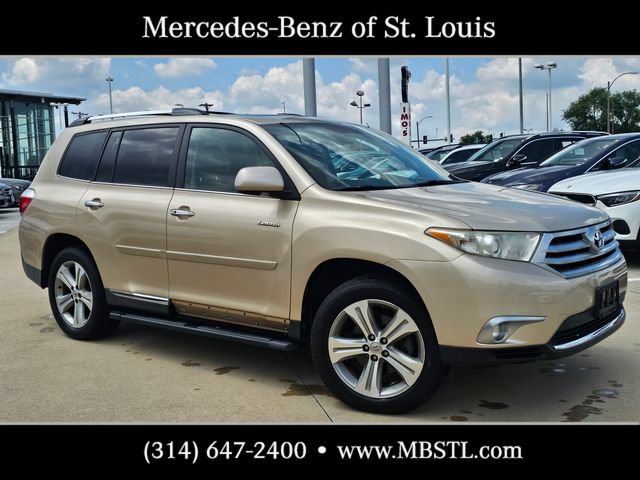 Used 2012 Toyota Highlander Limited w/ Tow Pkg AWD/4WD video 1