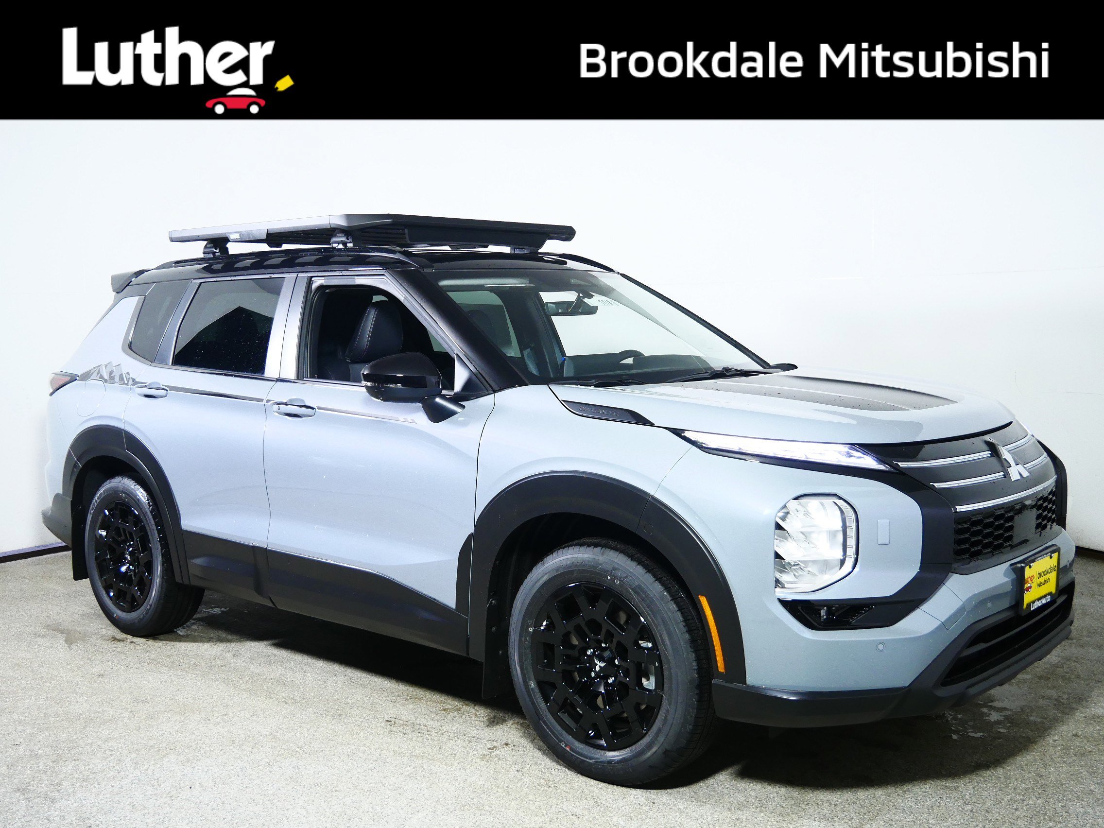 New 2025 Mitsubishi Outlander Trail Edition