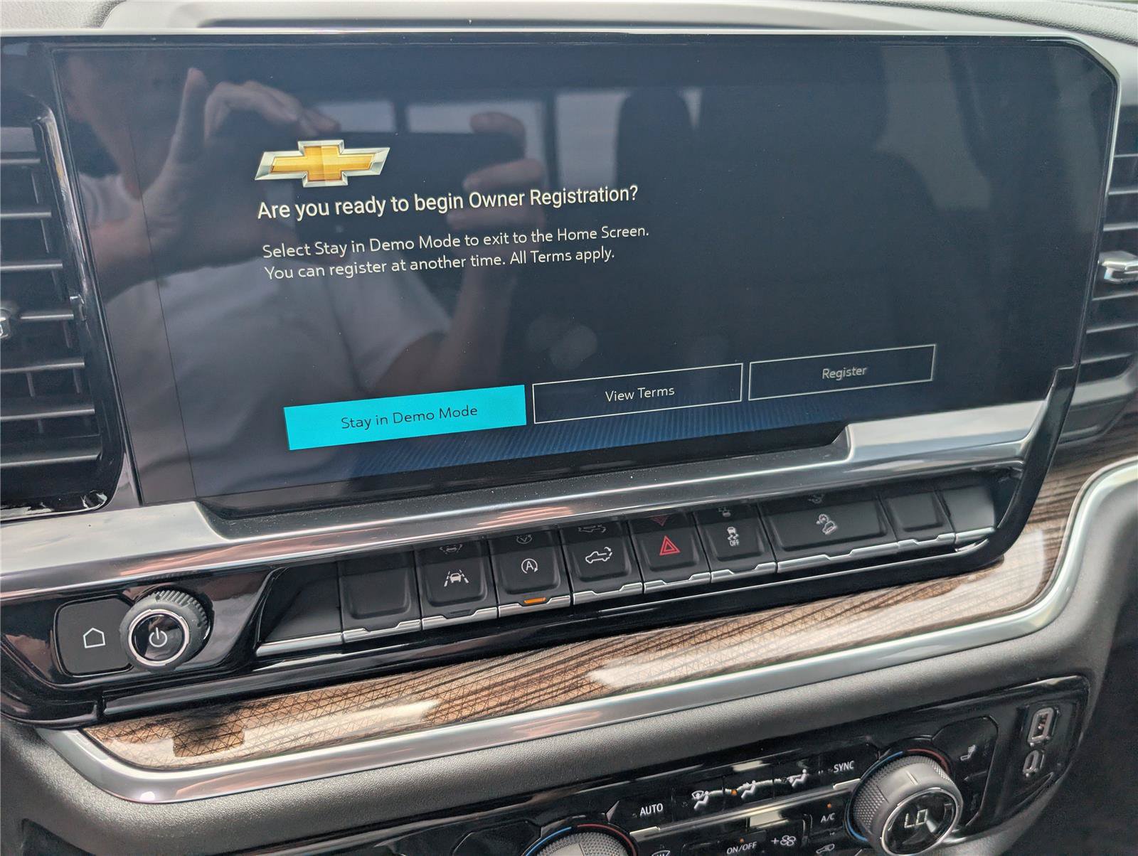 New 2026 Chevrolet Silverado 1500 RST AWD/4WD image 15