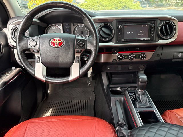 Used 2018 Toyota Tacoma SR5 RWD image 26
