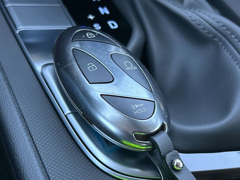 New 2026 Hyundai Elantra Limited image 31