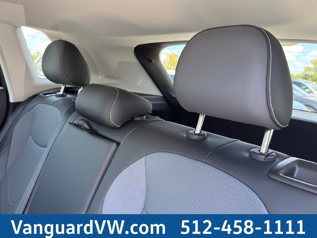 New 2026 Volkswagen Tiguan SE FWD image 26