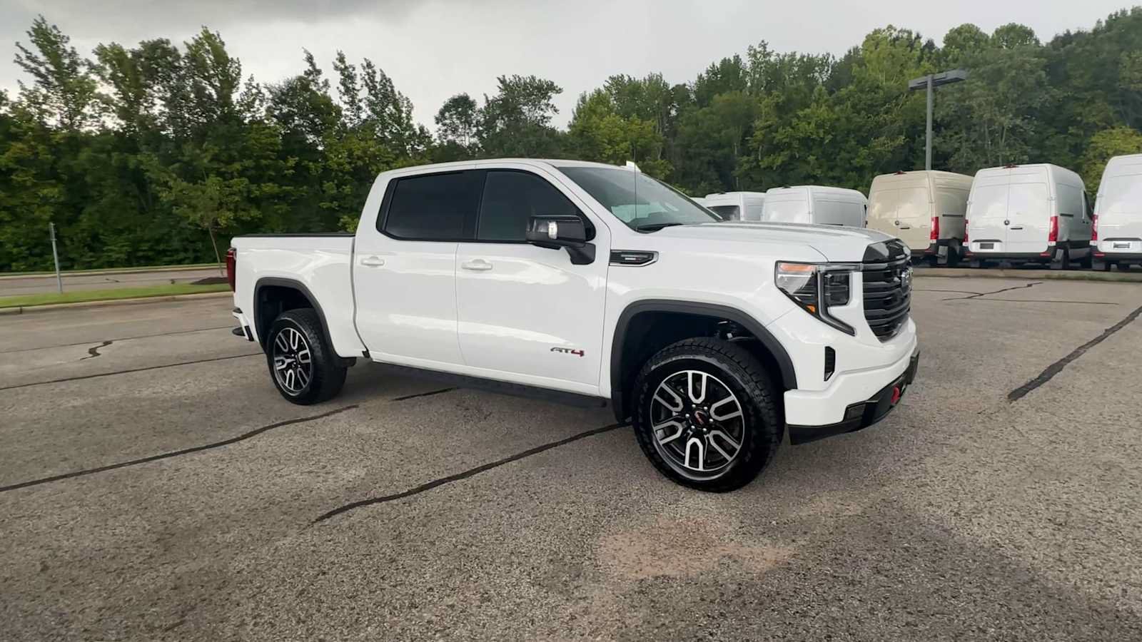 Certified 2026 GMC Sierra 1500 AT4 w/ AT4 Premium Package AWD/4WD image 2