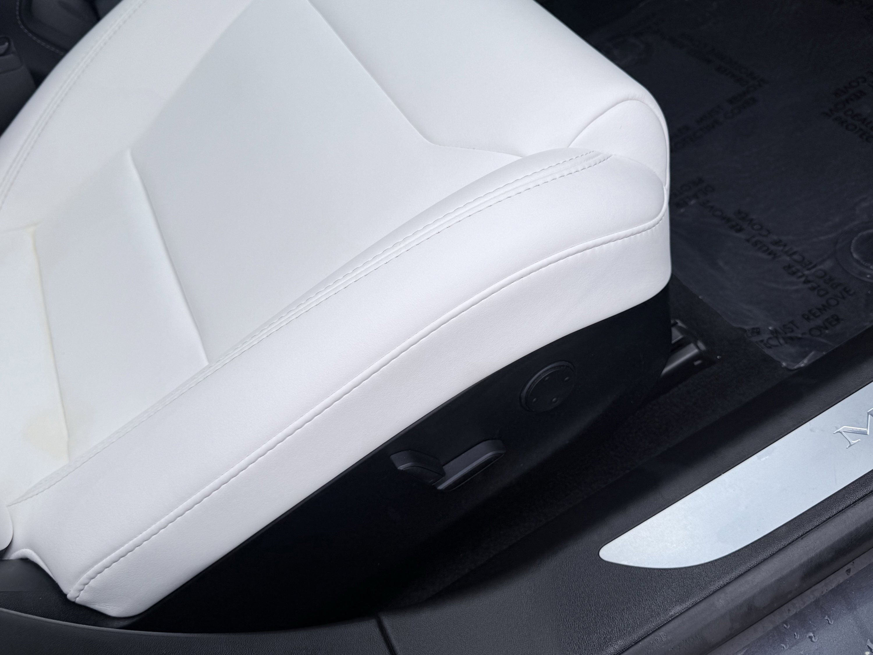 Used 2020 Tesla Model S Long Range Plus image 51