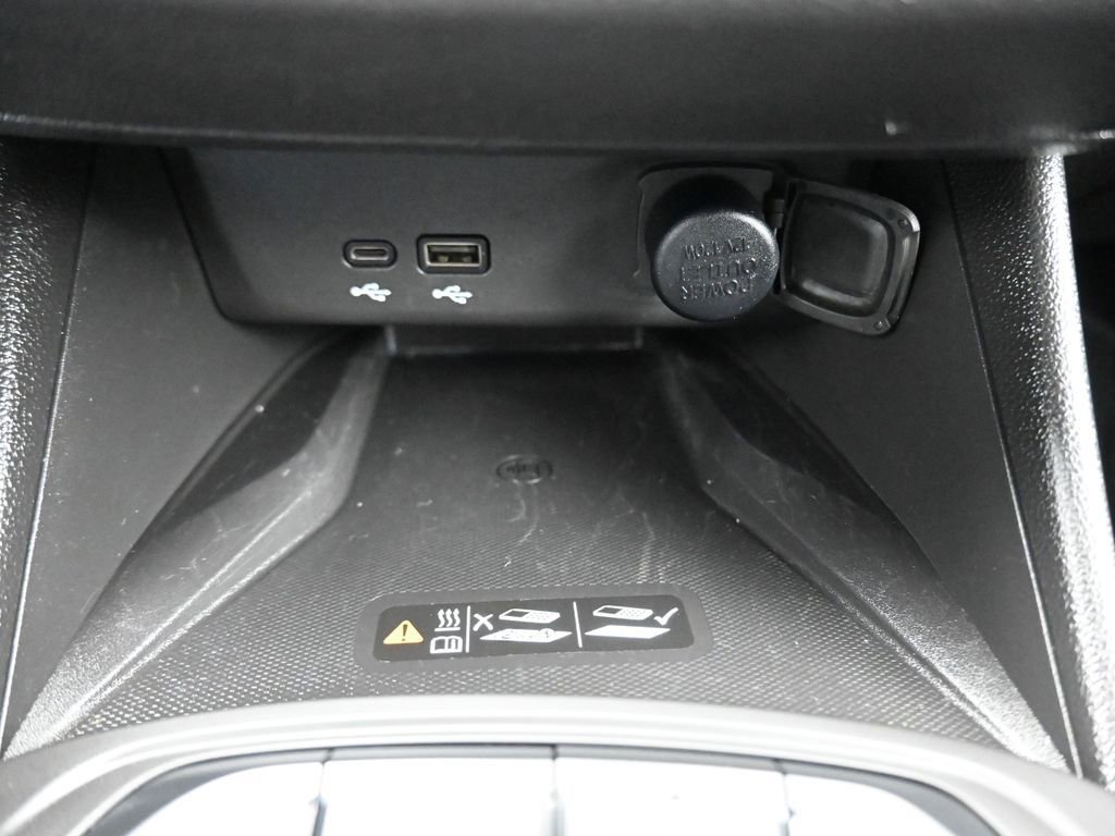 Used 2024 Buick Envista Preferred w/ Convenience I Package image 21