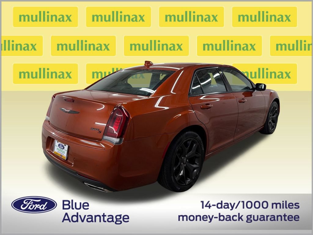 Used 2021 Chrysler 300 S RWD image 3