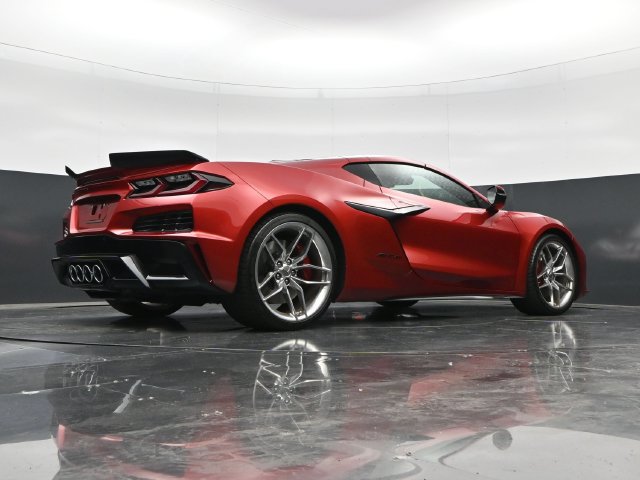 Used 2025 Chevrolet Corvette Z06 w/ Battery Protection Package RWD image 45