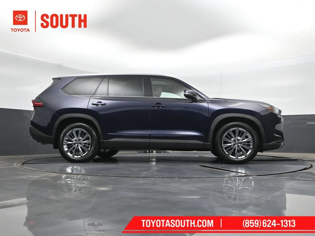 Certified 2025 Toyota Grand Highlander AWD image 43