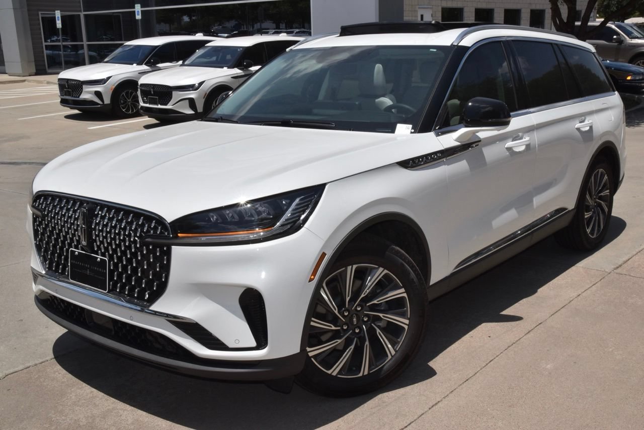 New 2026 Lincoln Aviator 2WD image 12