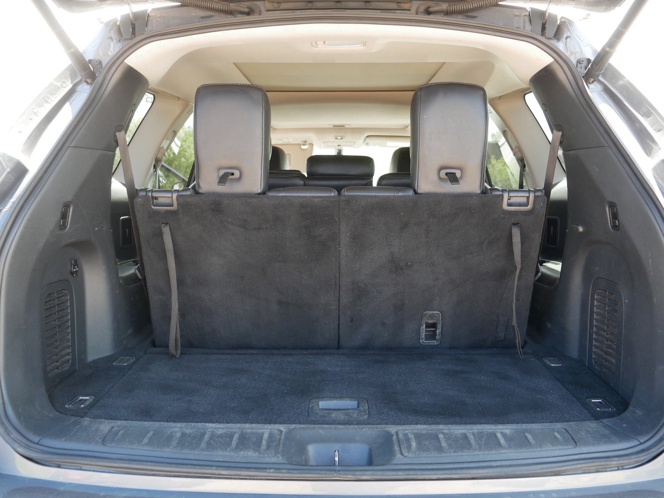 Used 2018 Nissan Pathfinder SL w/ SL Premium Package AWD/4WD image 18