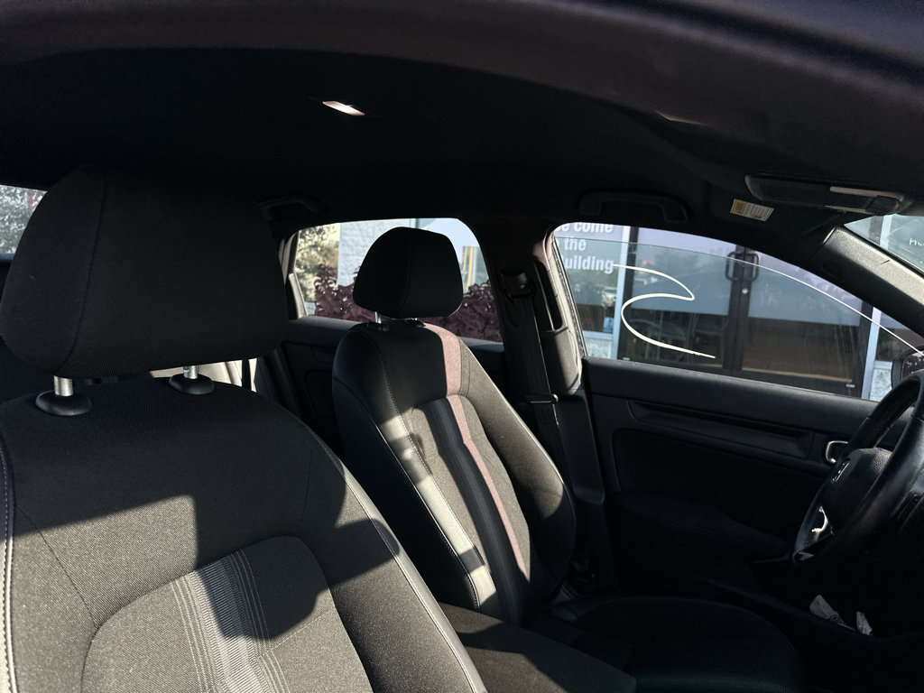Used 2025 Honda Civic Sport image 12