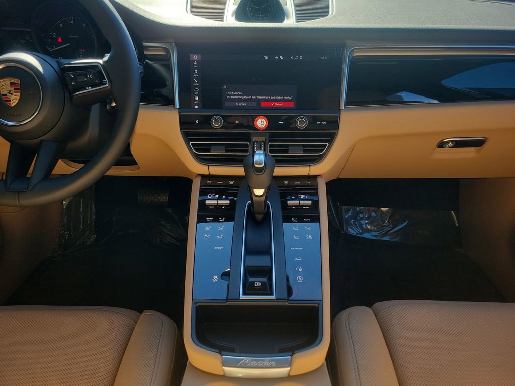New 2026 Porsche Macan image 22