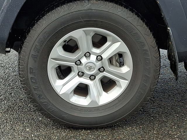 Used 2024 Toyota 4Runner SR5 Premium AWD/4WD image 8