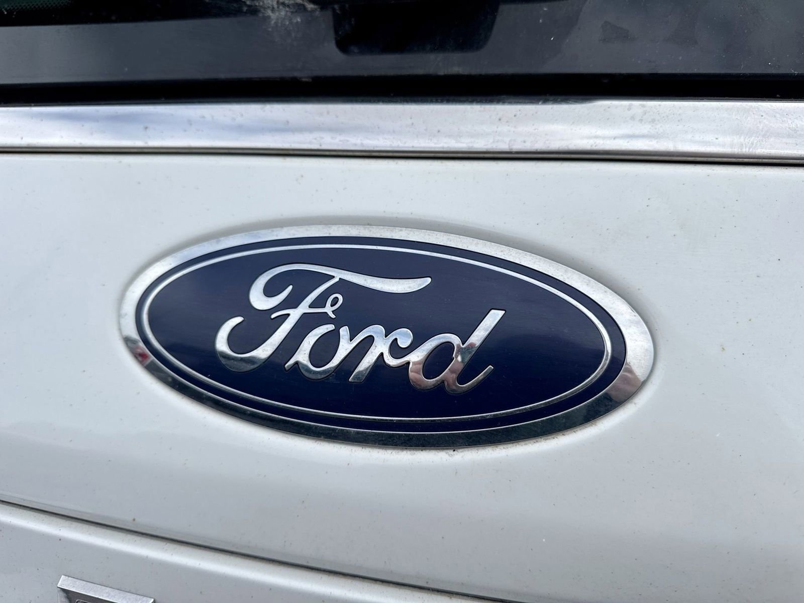 Used 2022 Ford Expedition Limited image 14