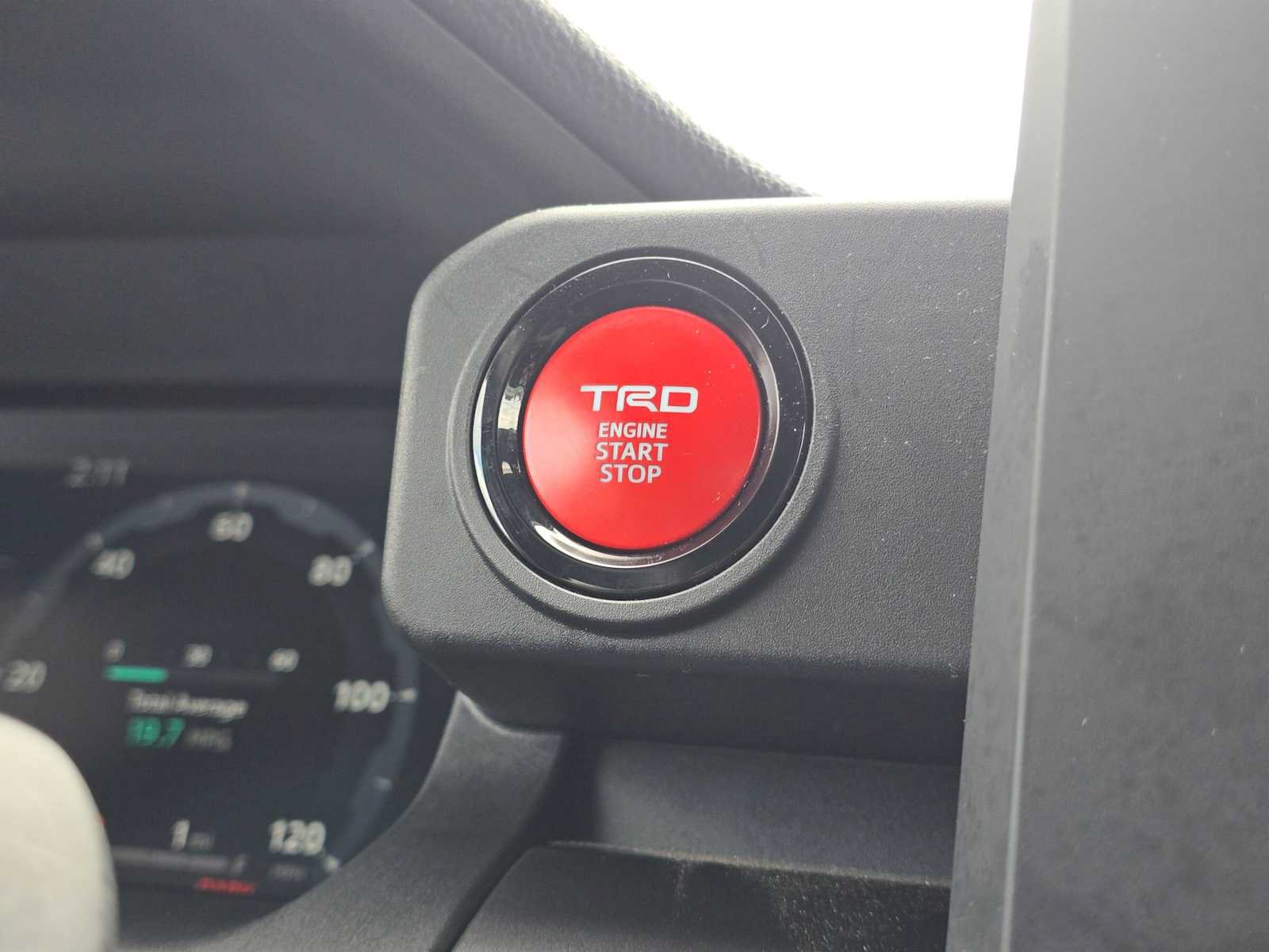Certified 2025 Toyota Tacoma TRD Sport AWD/4WD image 35