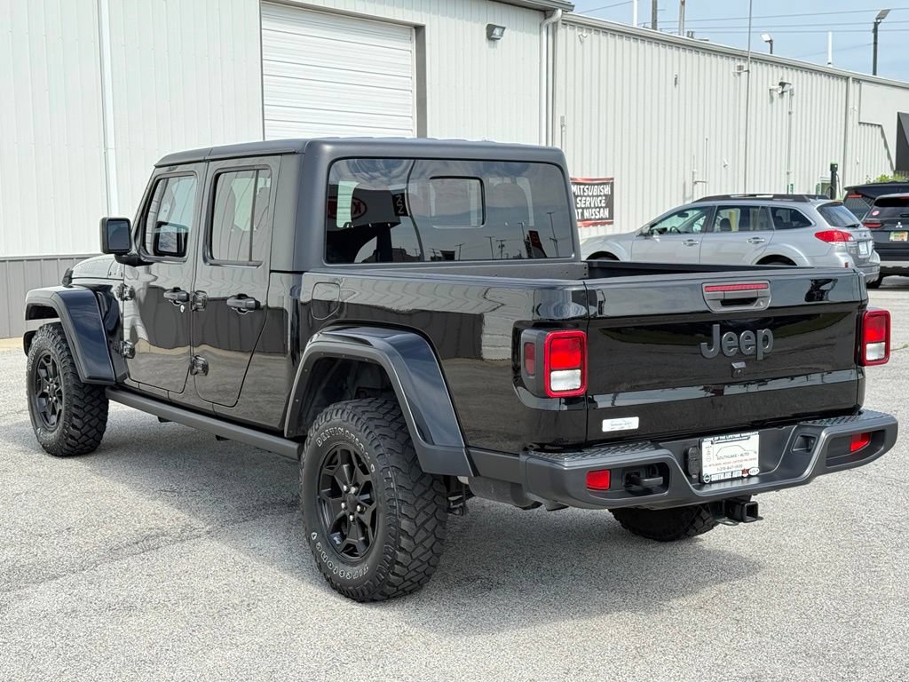 Used 2021 Jeep Gladiator Sport AWD/4WD image 6