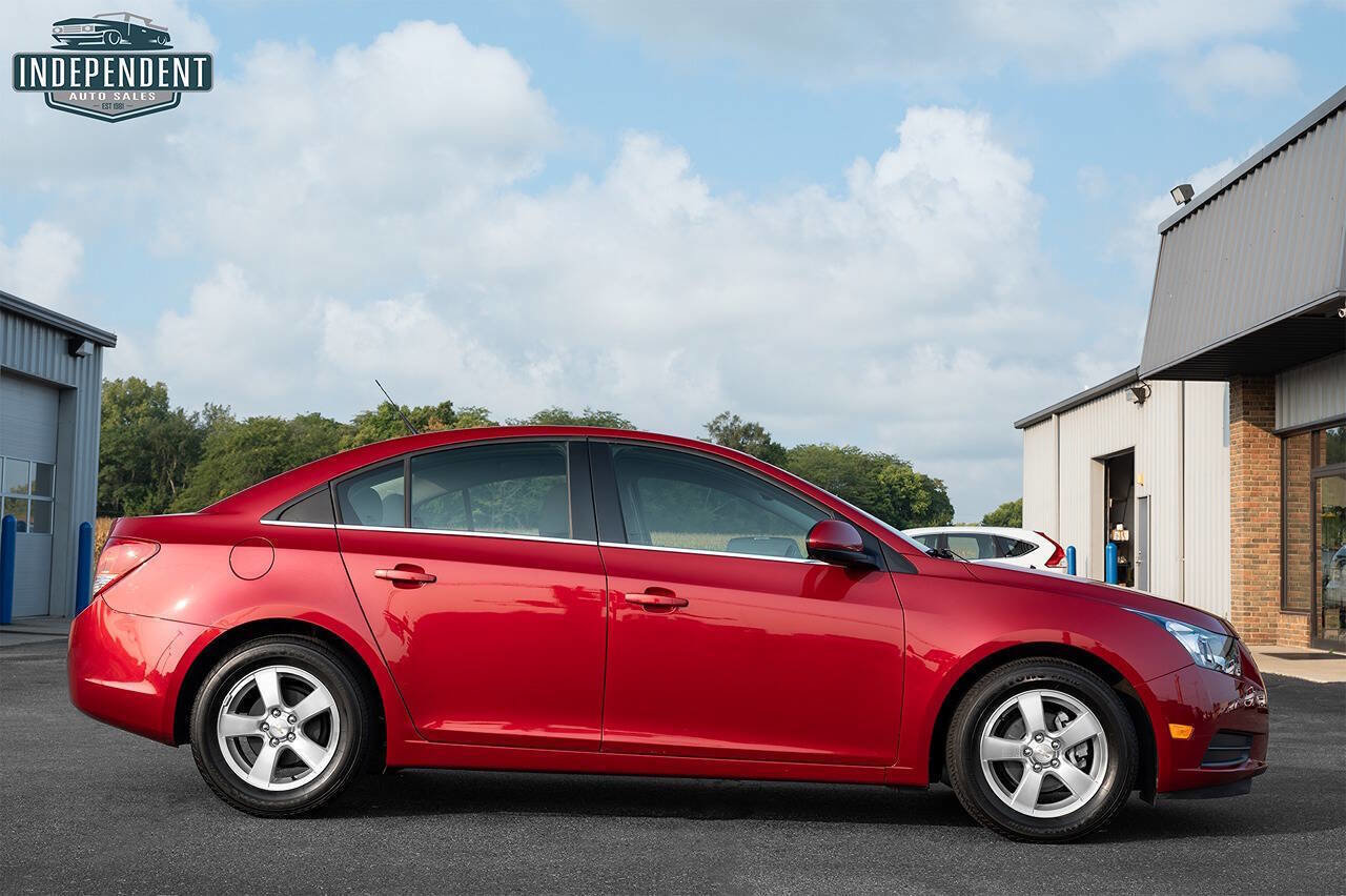Used 2013 Chevrolet Cruze LT w/ Enhanced Safety Package image 2