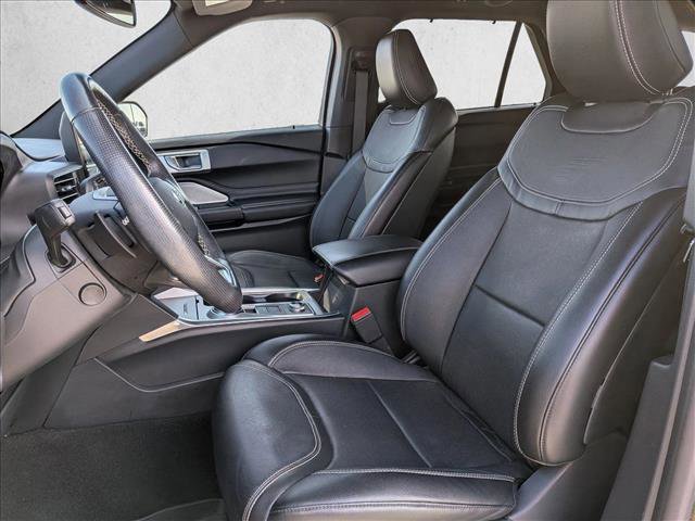 Used 2020 Ford Explorer ST w/ ST High-Performance Pack AWD/4WD image 17