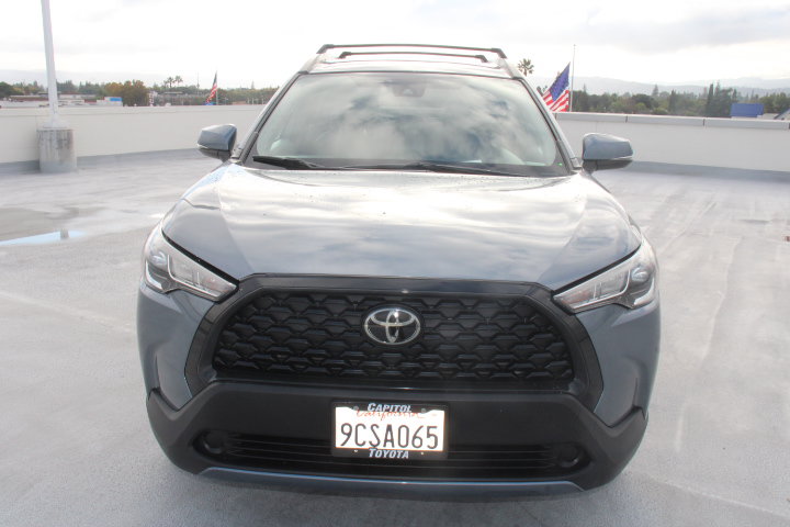 Certified 2022 Toyota Corolla Cross LE AWD/4WD image 7