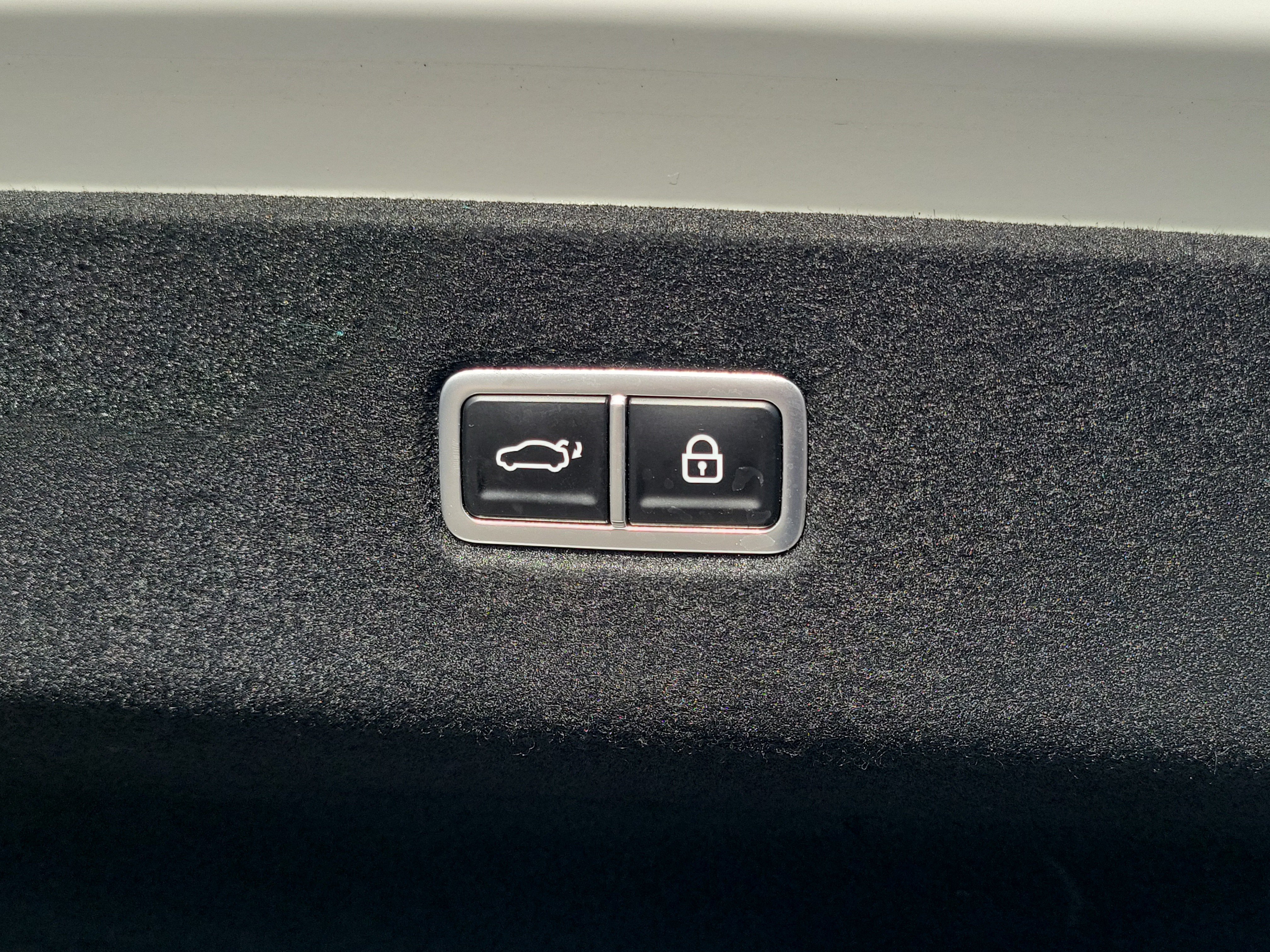 Used 2025 Hyundai Ioniq 6 SEL RWD image 20