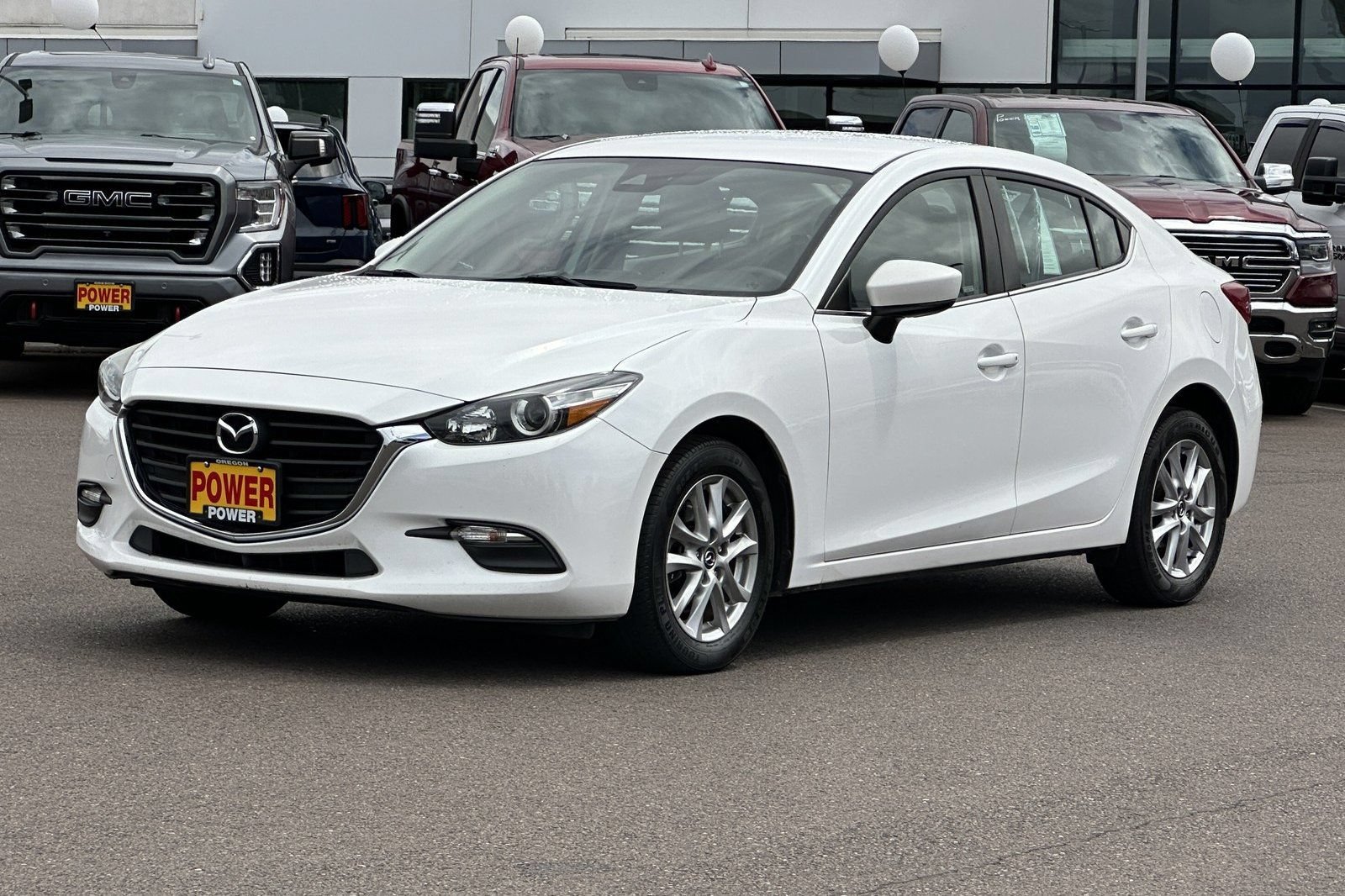 Used 2018 MAZDA MAZDA3 Sport w/ Preferred Equipment Package FWD image 8