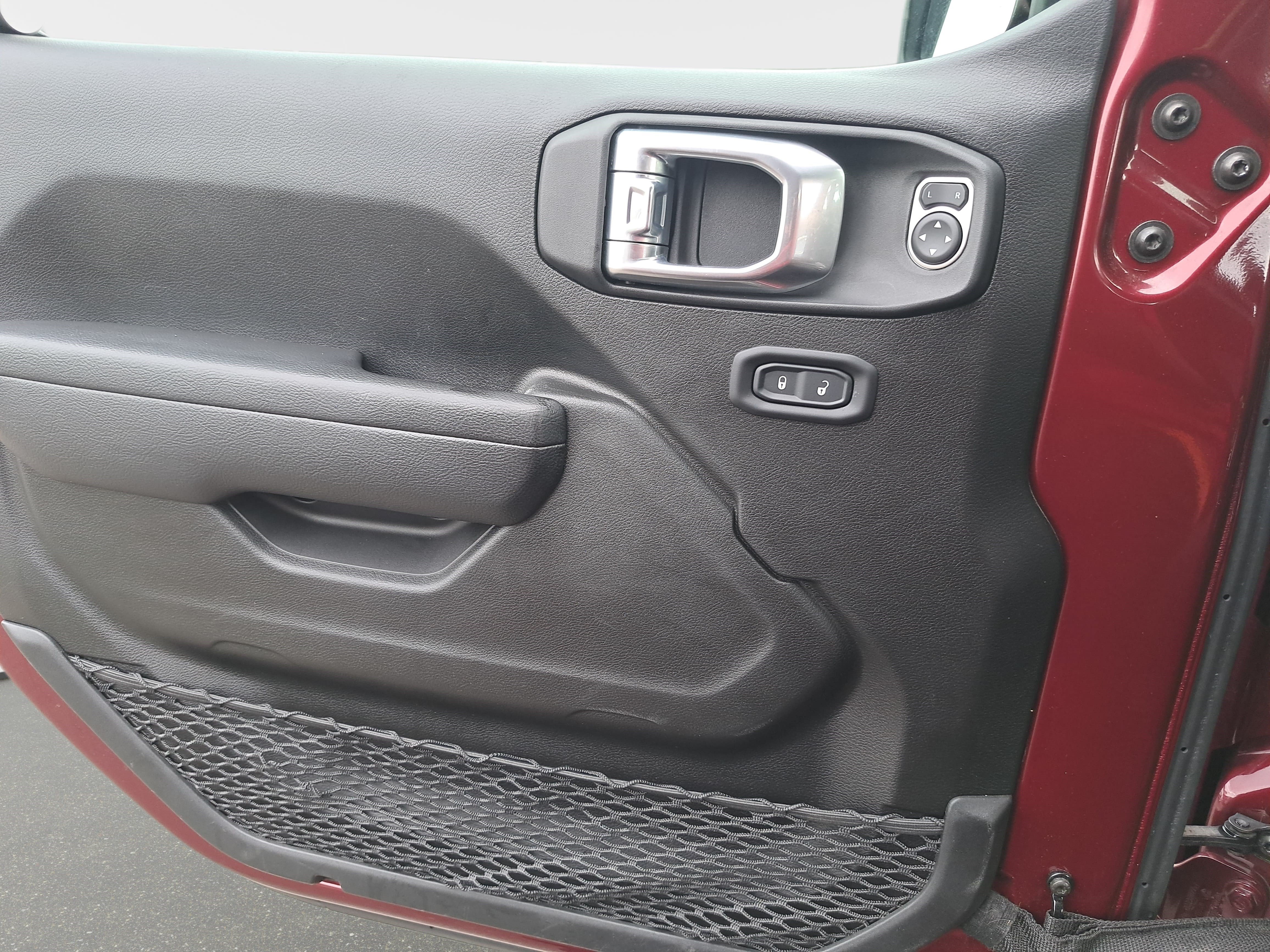 Used 2022 Jeep Gladiator Sport AWD/4WD image 21