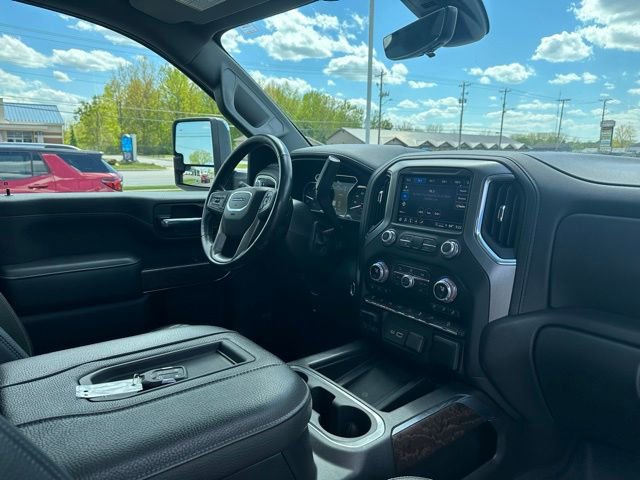 Used 2023 Chevrolet Silverado 1500 RST w/ Convenience Package II AWD/4WD image 10