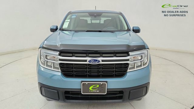 Used 2022 Ford Maverick Lariat image 2