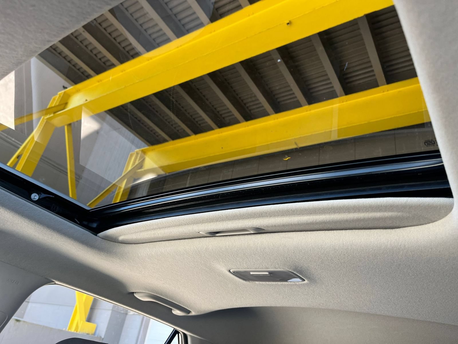 Used 2026 Hyundai Venue SEL FWD image 32