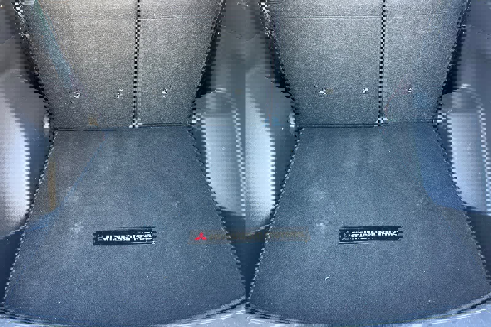 Used 2025 Mitsubishi Eclipse Cross SE image 17