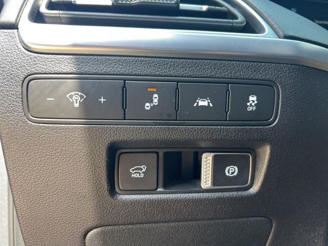 Used 2020 Hyundai Palisade Limited w/ Winter Weather Package image 14