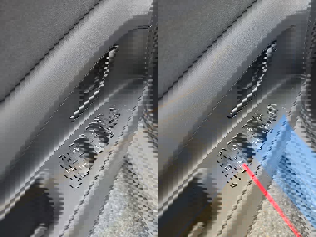 New 2026 Hyundai Elantra N w/ Cargo Package FWD image 17