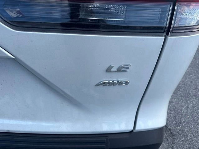 Used 2026 Toyota Corolla Cross LE w/ Moonroof Package AWD/4WD image 7