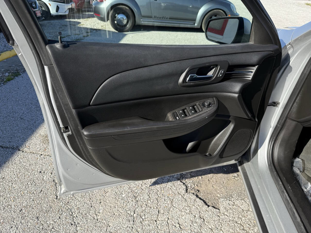 Used 2014 Chevrolet Malibu LT w/ Power Convenience Package image 19