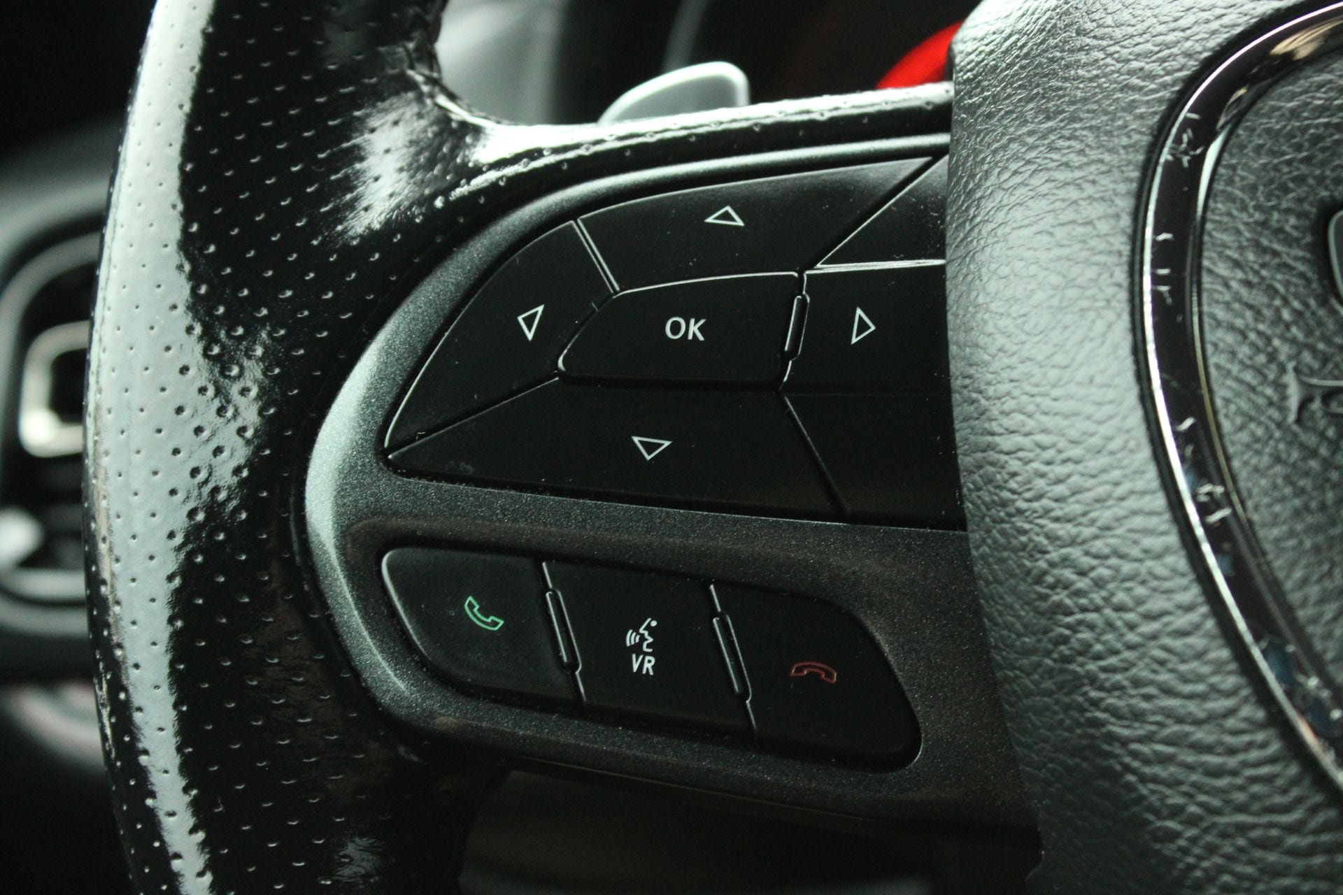 Used 2021 Dodge Durango R/T w/ Blacktop Package AWD/4WD image 35