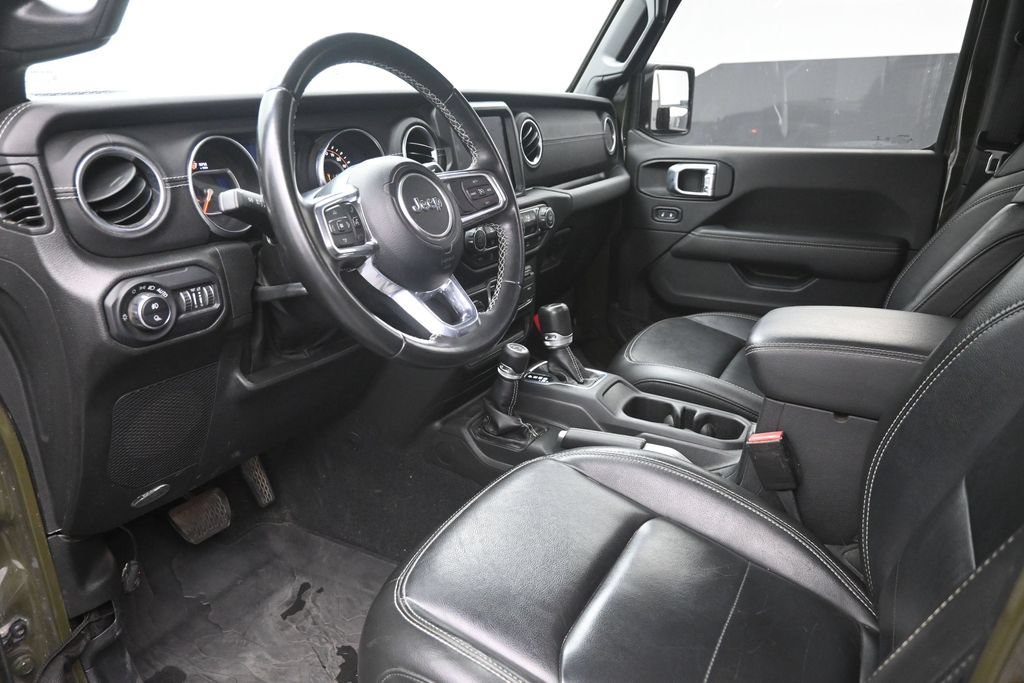Used 2022 Jeep Gladiator Overland w/ Popular Equipment Package AWD/4WD image 32