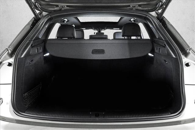 Certified 2025 Audi Q5 2.0T Premium Plus w/ Premium Plus Package image 6