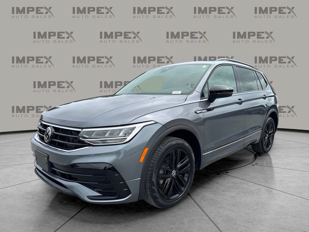 Used 2022 Volkswagen Tiguan SE R-Line AWD/4WD image 1