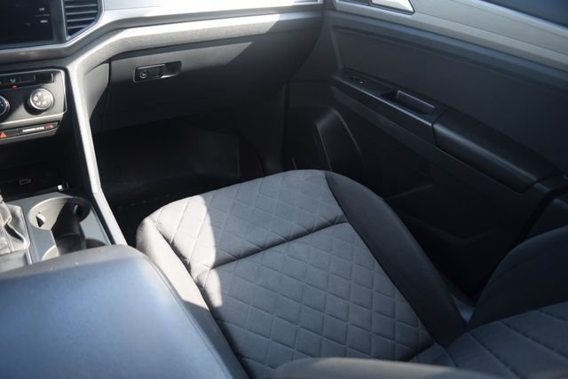 Used 2018 Volkswagen Atlas Launch Edition FWD image 14