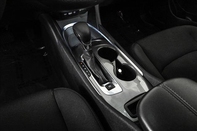 Used 2022 Chevrolet Malibu LT image 12