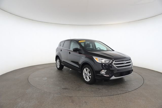 Used 2017 Ford Escape SE image 28