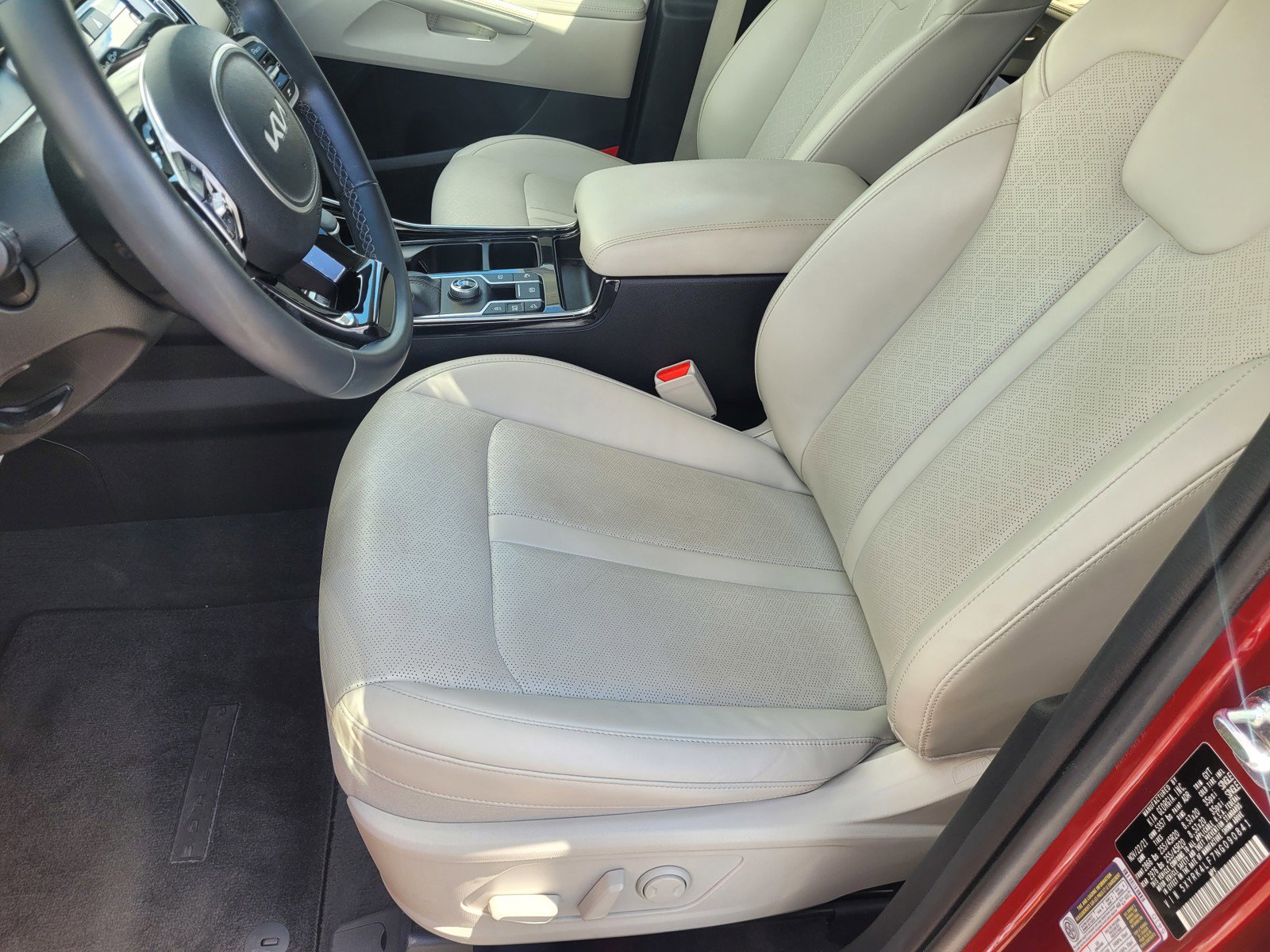 Used 2022 Kia Sorento SX image 14