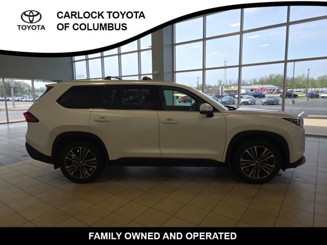 Used 2024 Toyota Grand Highlander AWD Hybrid image 6