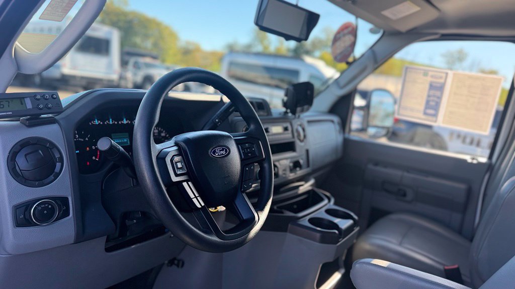 Used 2024 Ford E-350 and Econoline 350 Super Duty w/ Power Windows & Locks Group RWD image 17
