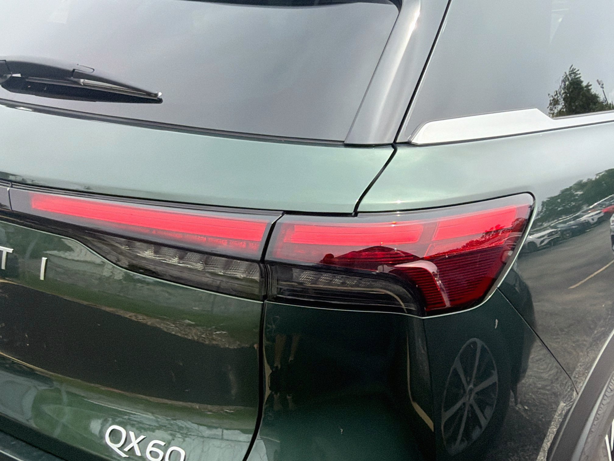 Used 2026 INFINITI QX60 Luxe w/ Family Package FWD image 28