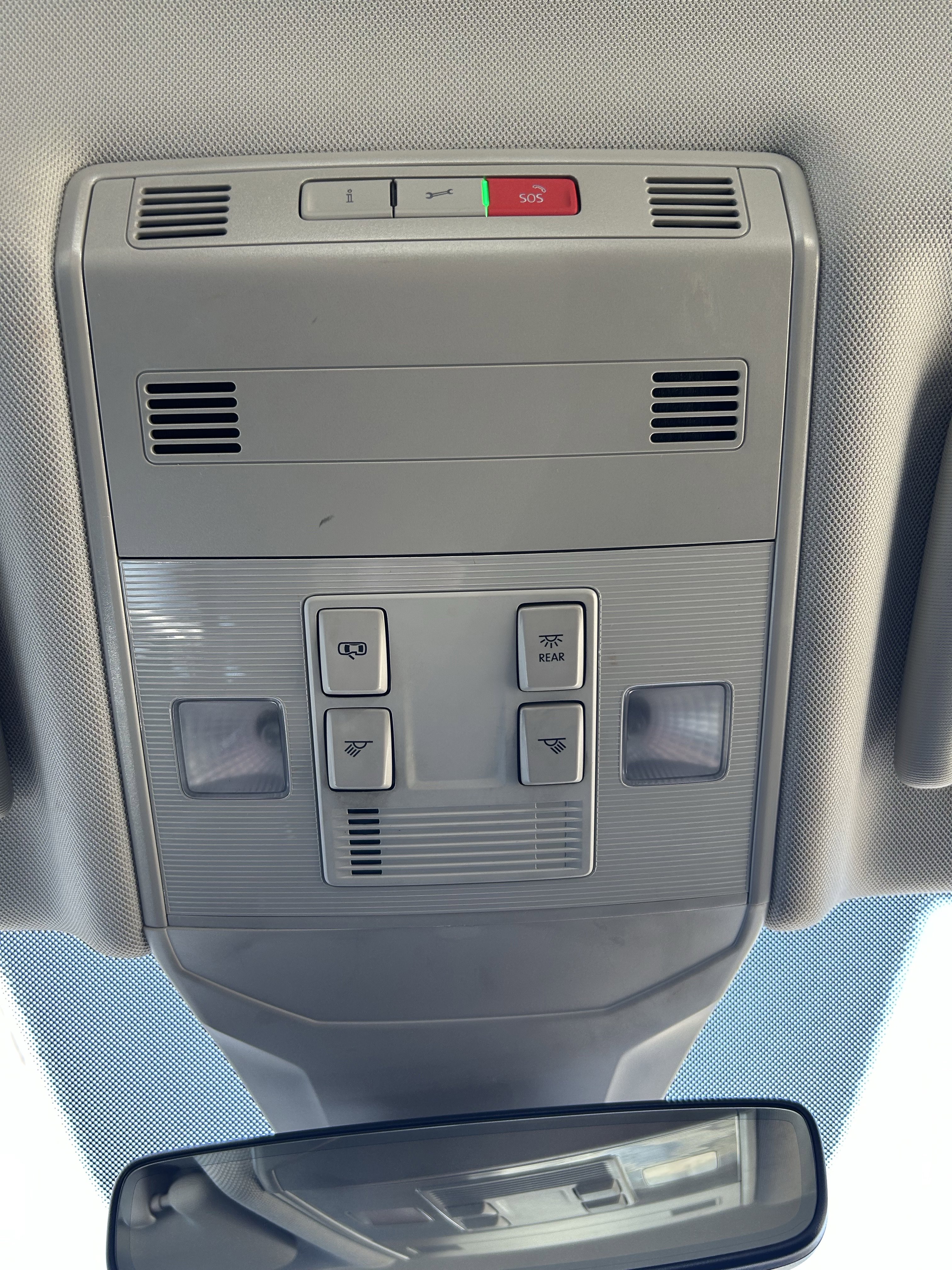 Used 2023 Volkswagen Jetta S image 32