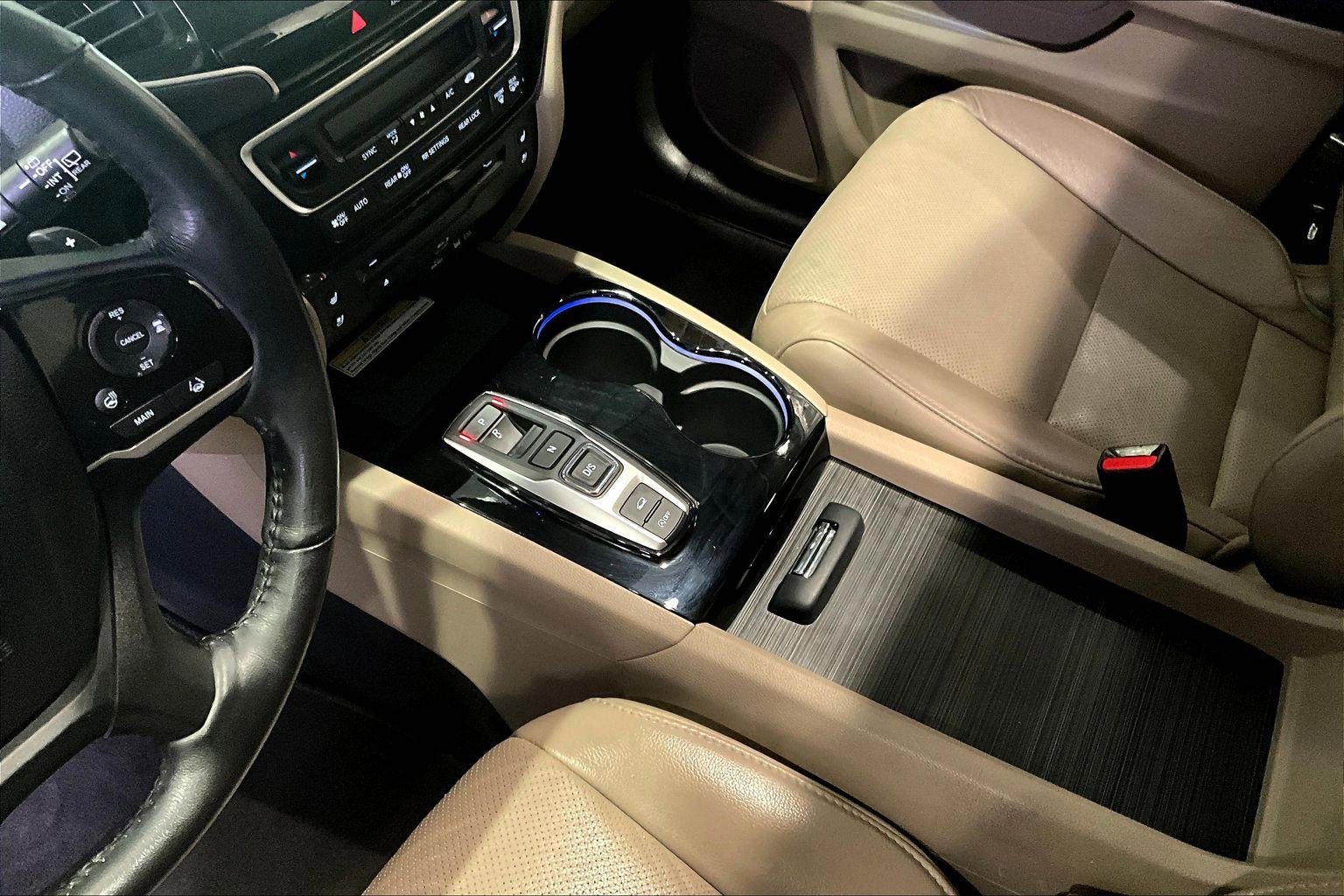 Used 2020 Honda Pilot Elite image 18