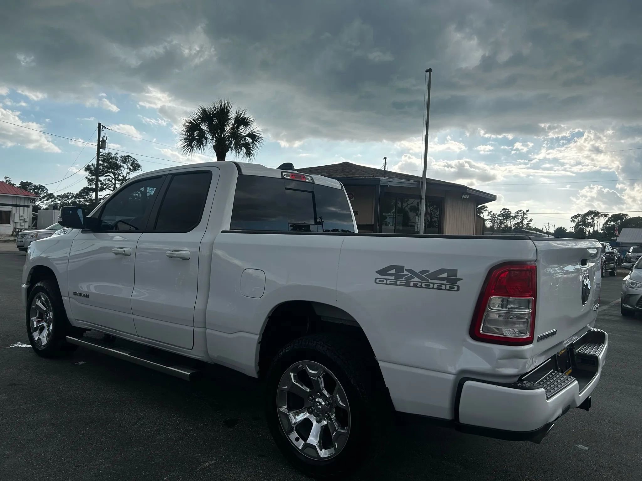 Used 2019 RAM 1500 Big Horn image 10