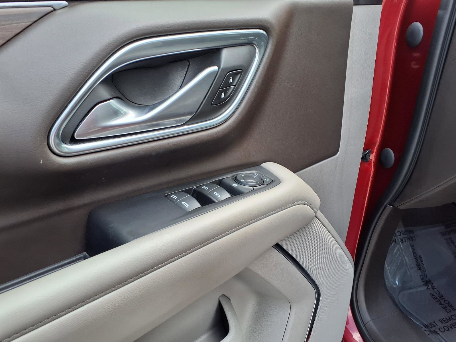 Used 2022 Chevrolet Suburban LS image 13