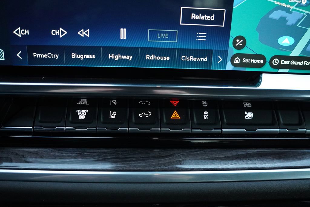 Certified 2025 Chevrolet Silverado 2500 LTZ image 26